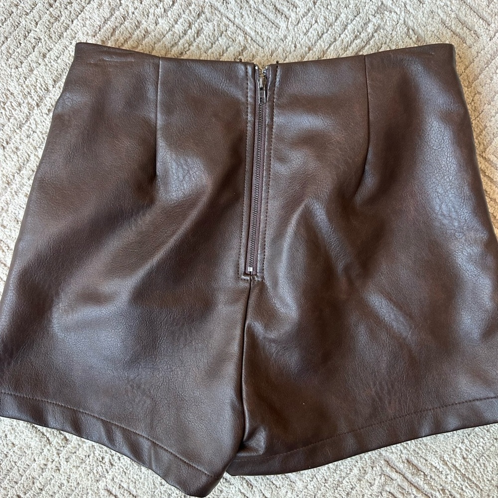 entro Diamond-Quilted Faux Leather Skort — Dark Brown - Picture 10 of 11